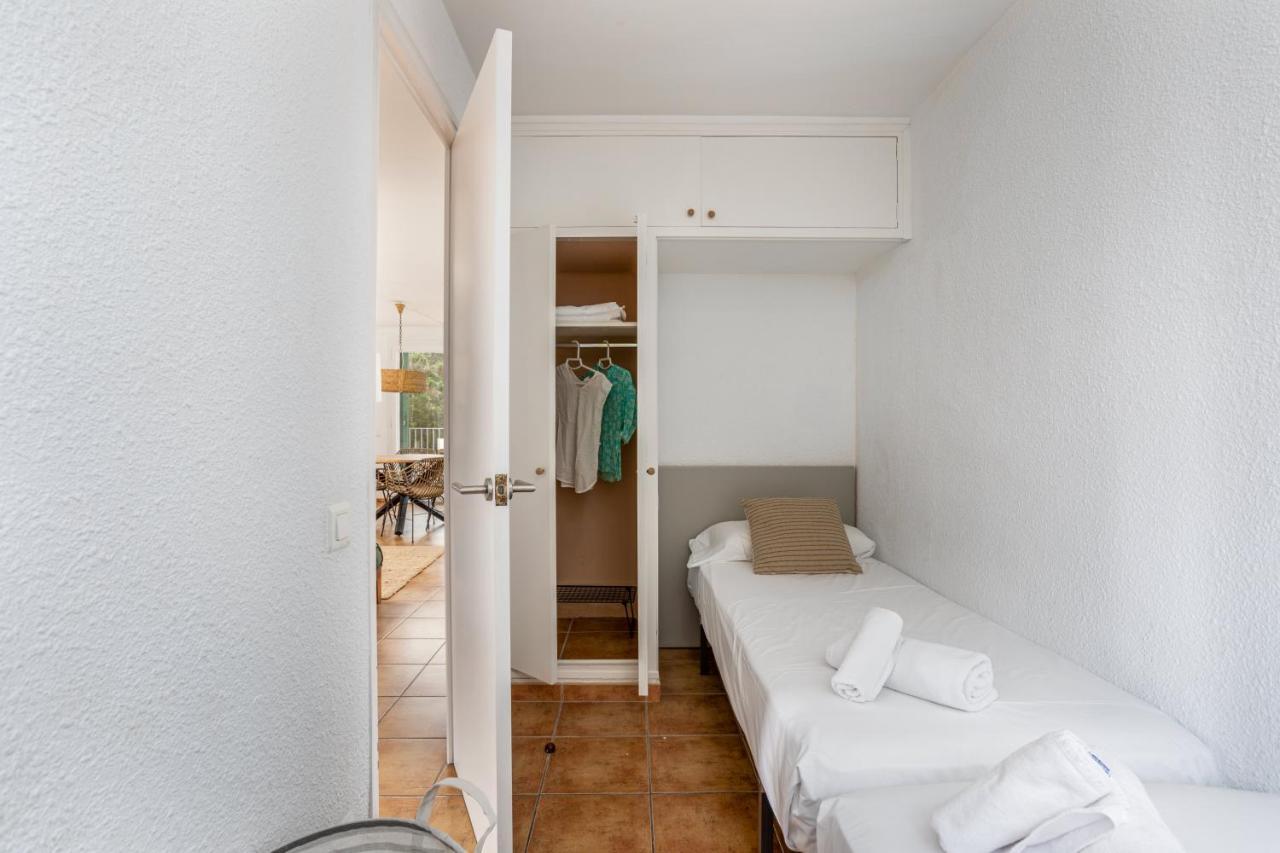 Apartamentos Casa Marea Calella Palafrugell Con Parking Calella De Palafrugell Bagian luar foto