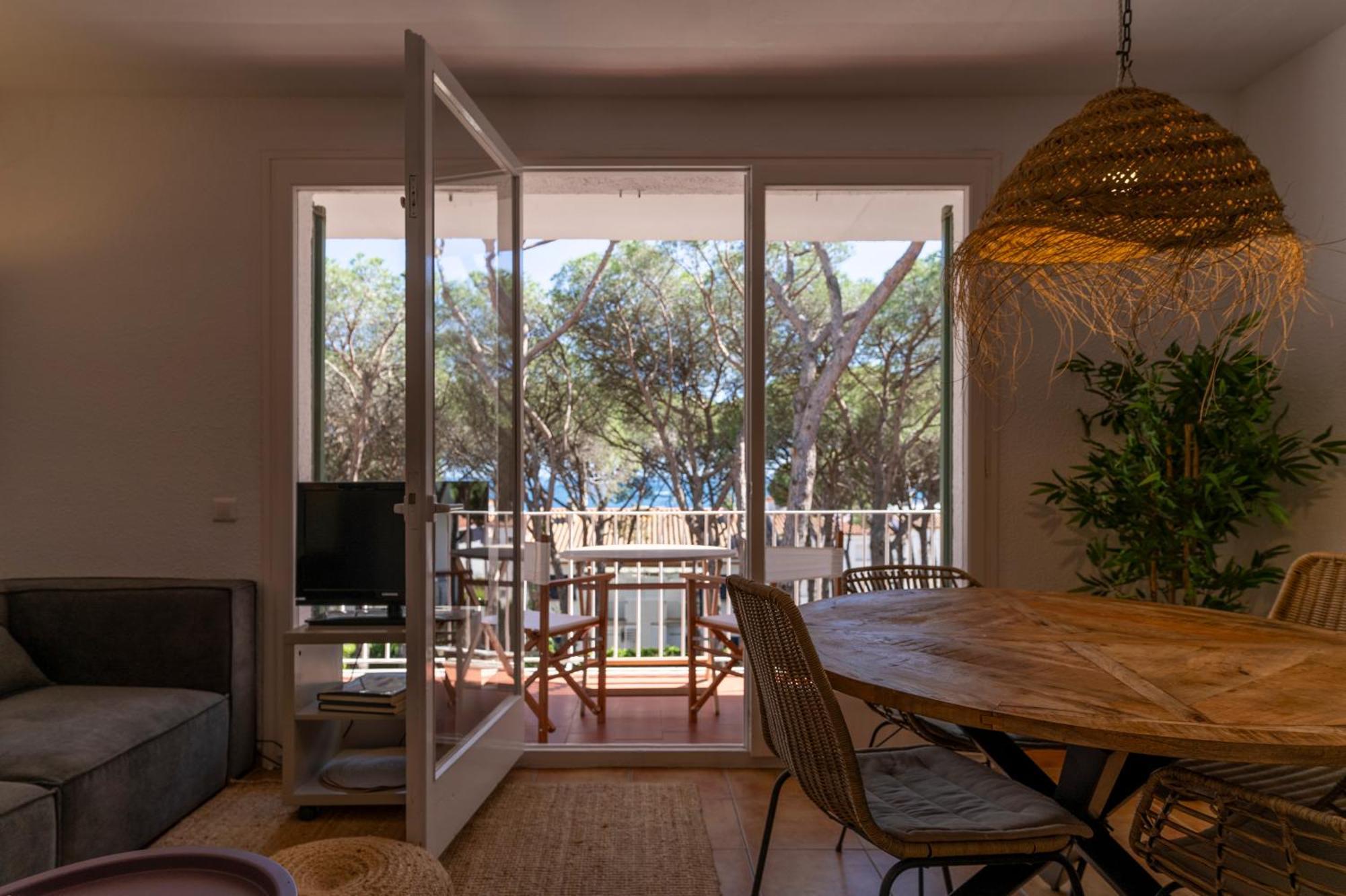Apartamentos Casa Marea Calella Palafrugell Con Parking Calella De Palafrugell Bagian luar foto